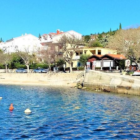 Branko Fabijanic Front Row By The Sea Selce Exterior foto