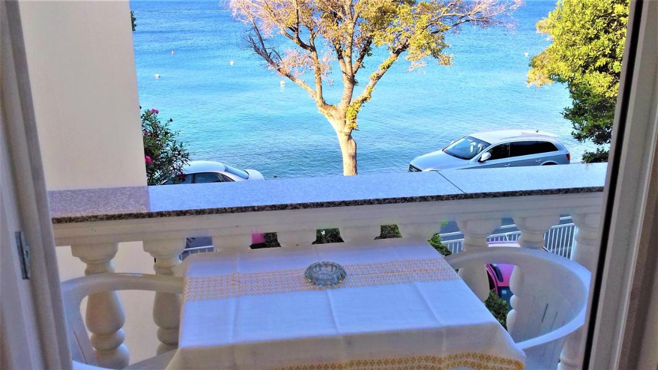 Branko Fabijanic Front Row By The Sea Selce Exterior foto